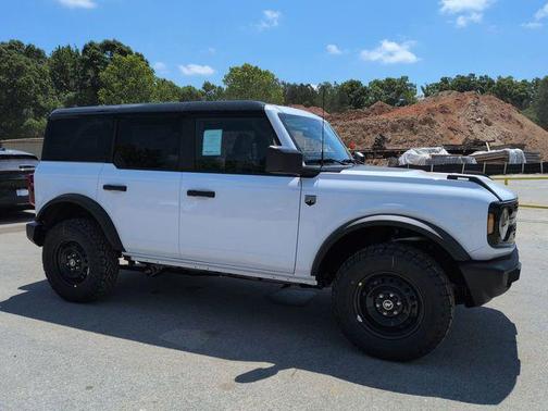 OXFORD WHITE 2026 Ford Bronco Big Bend