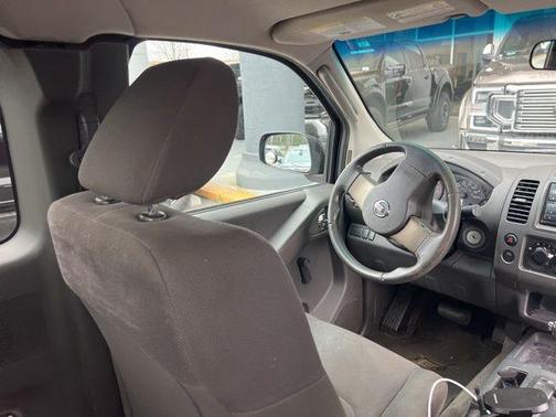 2011 Nissan Frontier S