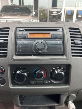 2011 Nissan Frontier S