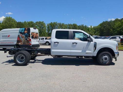 2025 Ford F-350 XL