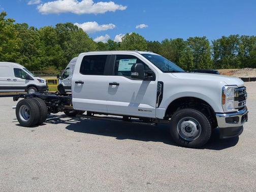 2025 Ford F-350 XL