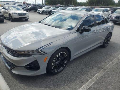 2022 Kia K5 GT-Line