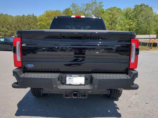 2025 Ford F-250 Platinum
