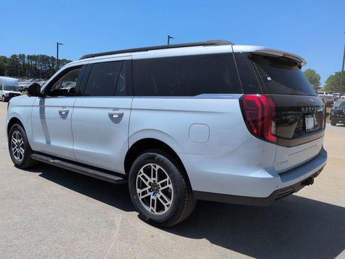 Space Silver Metallic 2026 Ford Expedition Max Active 4x2
