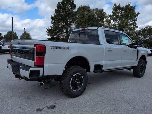 2026 Ford F-250 Platinum