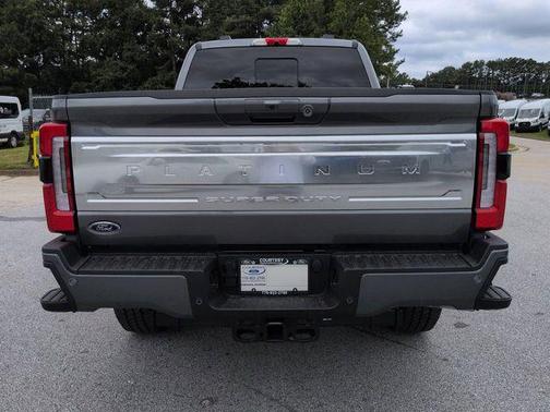 2025 Ford F-350 Platinum