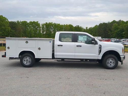 2025 Ford F-250 XL