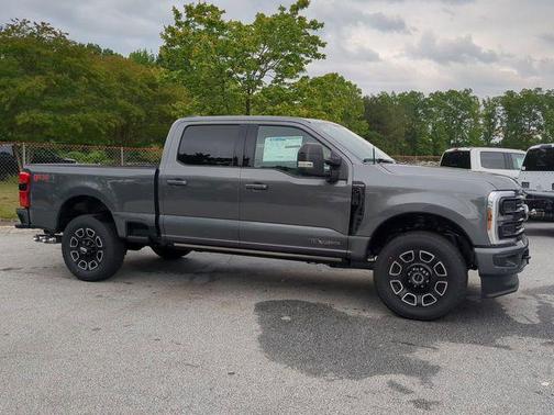 2025 Ford F-250 Platinum