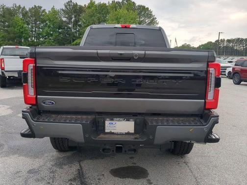 2025 Ford F-250 Platinum