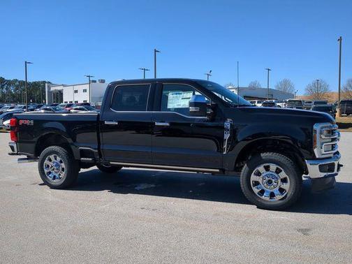 2025 Ford F-250 Lariat