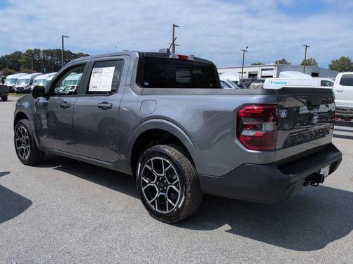 2025 Ford Maverick Lariat