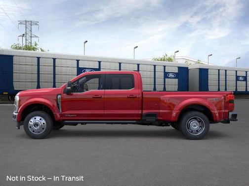 2025 Ford F-450 Lariat