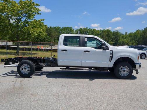 2025 Ford F-250 XL