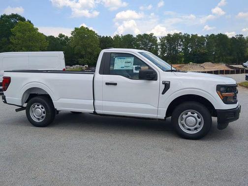 2025 Ford F-150 XL