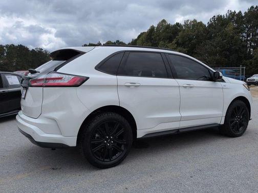 2023 Ford Edge ST Line