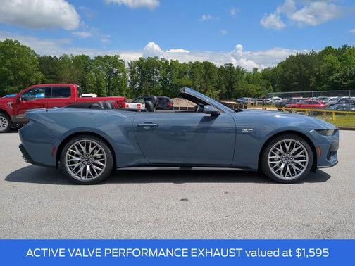 2025 Ford Mustang GT Premium