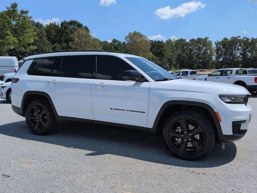 2023 Jeep Grand Cherokee L Altitude