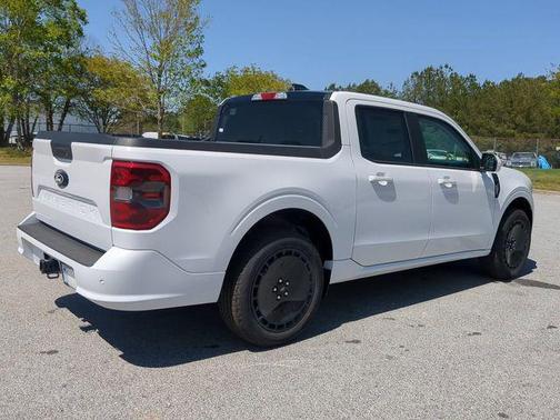 2025 Ford Maverick Lobo