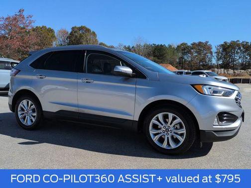 2020 Ford Edge Titanium