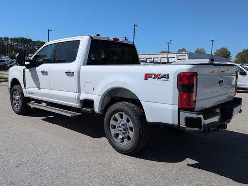 2026 Ford F-350 Lariat