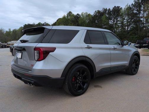 ICONIC SILVER METALLIC 2021 Ford Explorer ST