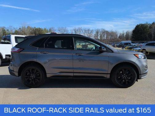 2024 Ford Edge SE