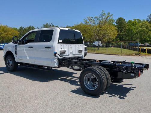 2025 Ford F-350 XL