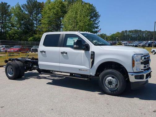 2025 Ford F-350 XL
