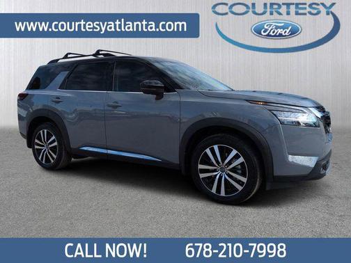 2024 Nissan Pathfinder Platinum FWD