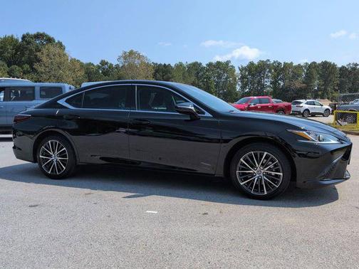 2024 Lexus ES 350 Base