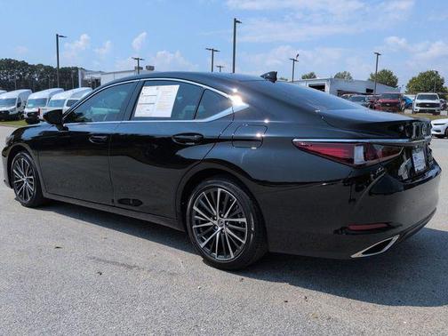 2024 Lexus ES 350 Base