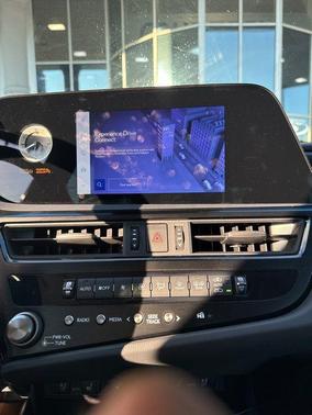 2024 Lexus ES 350 Base