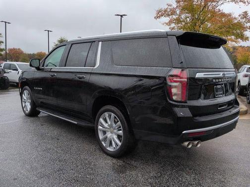 2024 Chevrolet Suburban 4WD High Country