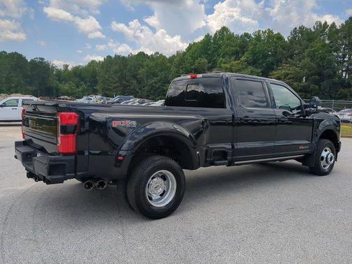 2025 Ford F-350 Platinum