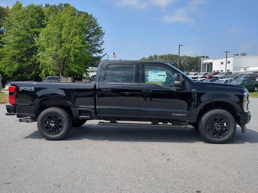 2025 Ford F-350 Lariat