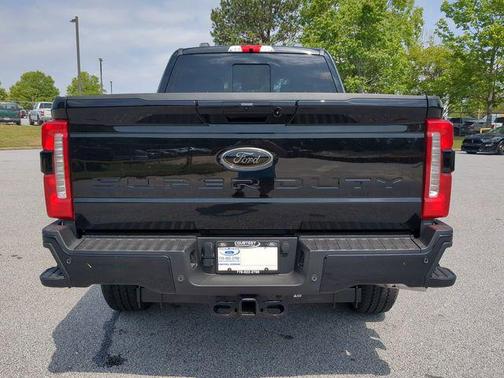 2025 Ford F-350 Lariat