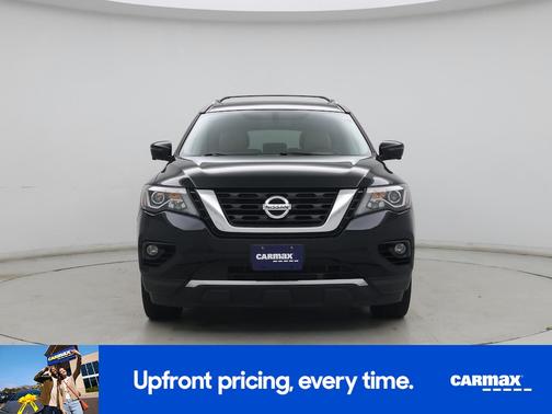 Black 2018 Nissan Pathfinder Platinum