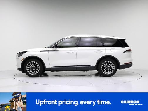 White 2023 Lincoln Aviator Reserve