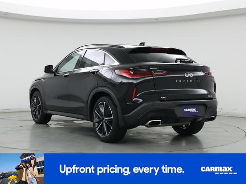 Black 2023 INFINITI QX55 Essential