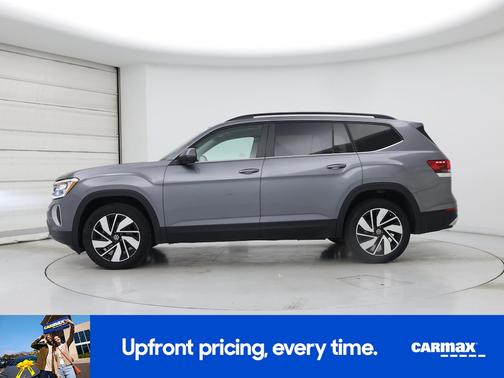 Gray 2024 Volkswagen Atlas SE