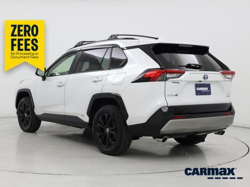 White 2023 Toyota RAV4 Hybrid SE