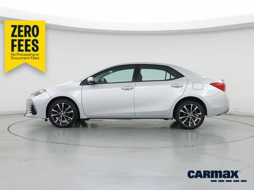 Silver 2018 Toyota Corolla SE