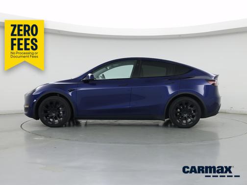 Blue 2025 Tesla Model Y Long Range