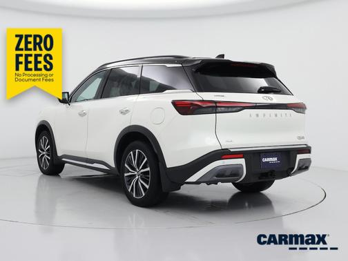 White 2023 INFINITI QX60 Autograph