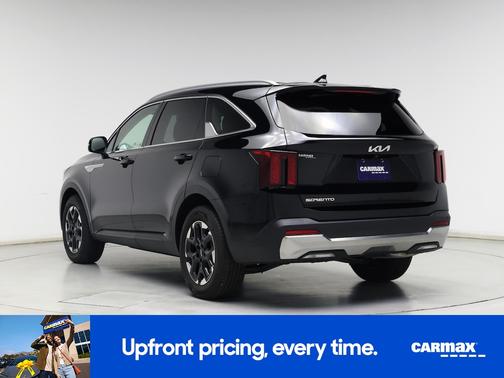 Black 2025 Kia Sorento S
