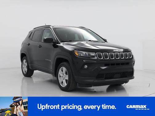 Black 2022 Jeep Compass Latitude