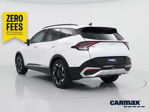 White 2023 Kia Sportage SX Prestige