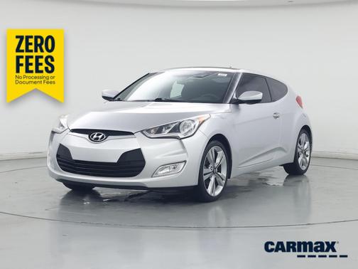 White 2016 Hyundai Veloster