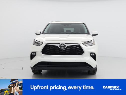 White 2021 Toyota Highlander Limited