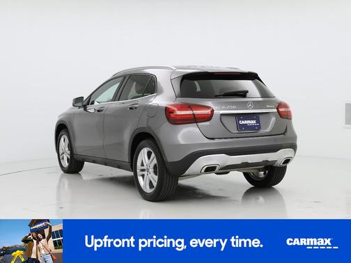 Gray 2020 Mercedes-Benz GLA 250